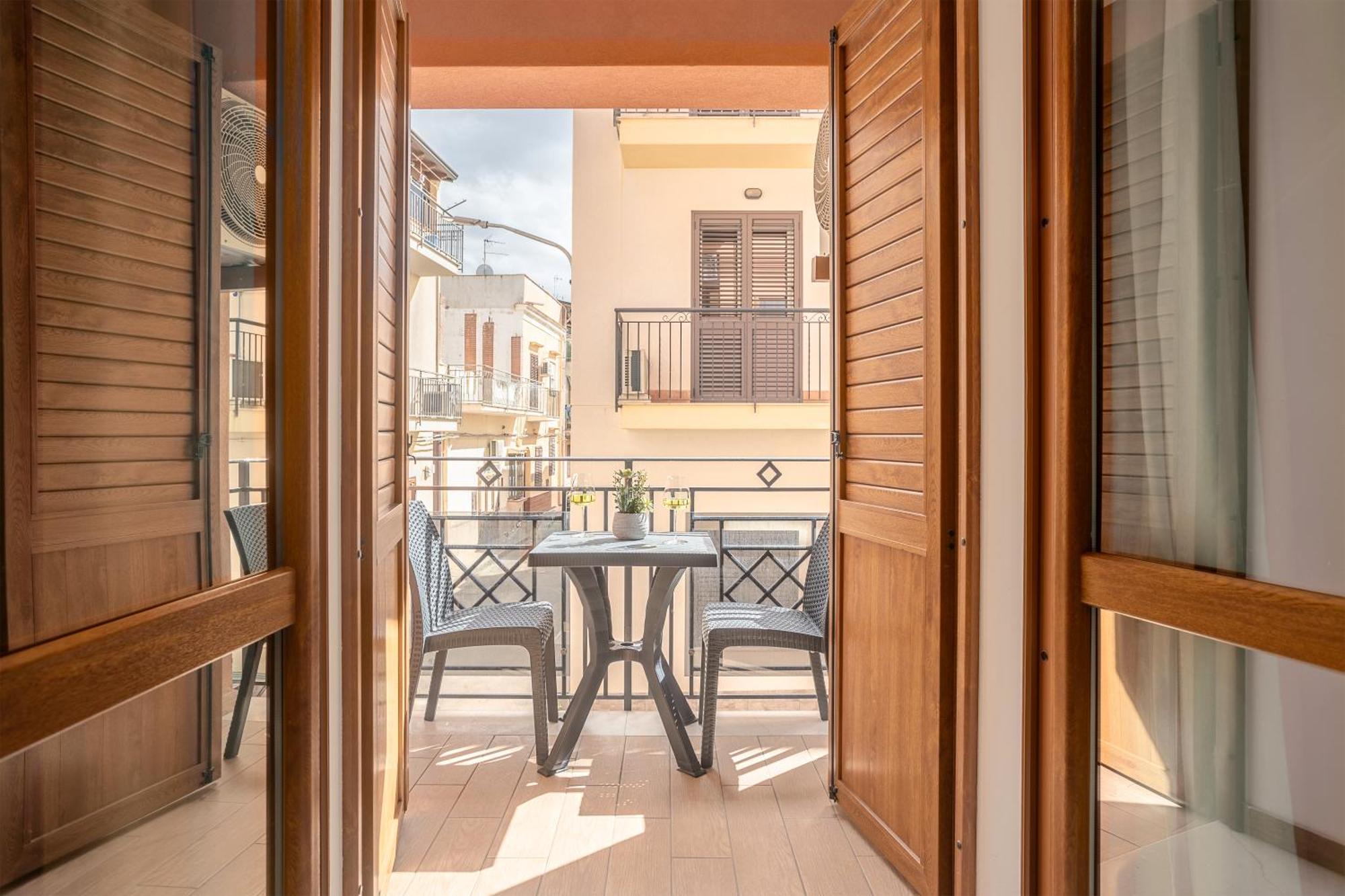 Azzurra Apartments Balestrate Exterior foto